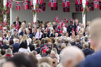 17-mai-skudenes